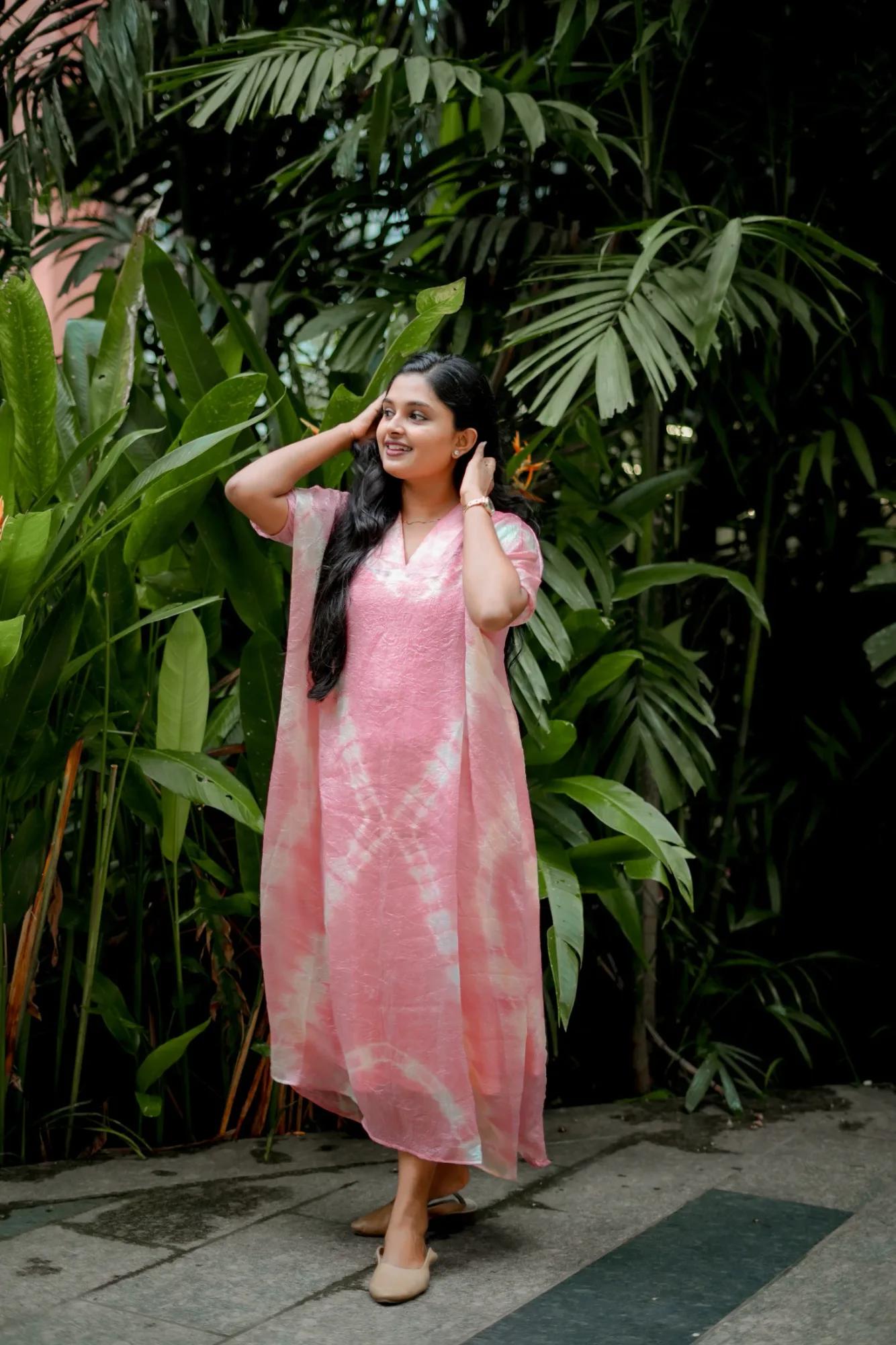 Pink Tie-Dye Shimmer Kaftan