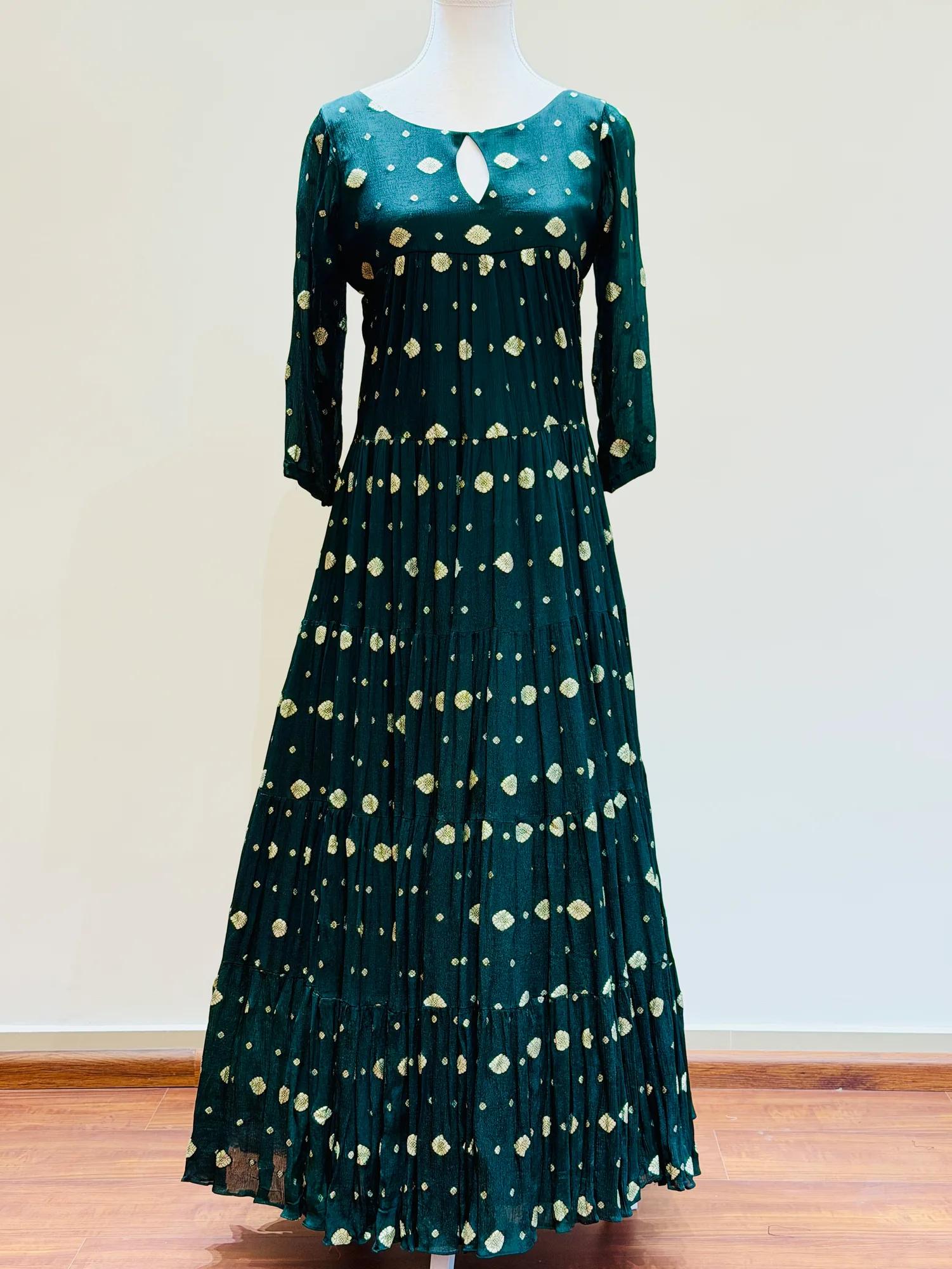 Premium Five-Layer Cut Full Gown