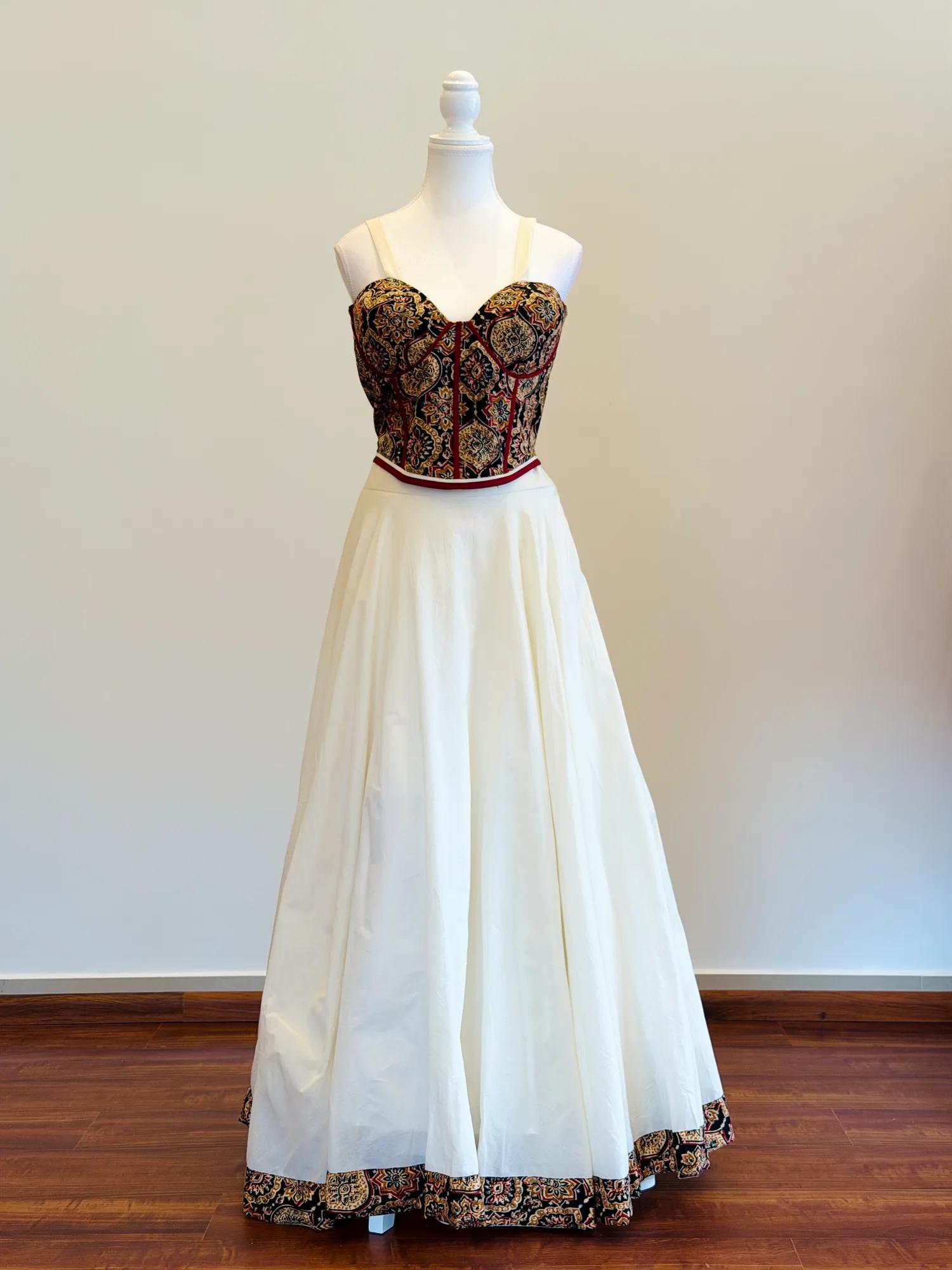 Premium Mul Chanderi Skirt & Printed Cotton Blouse Set